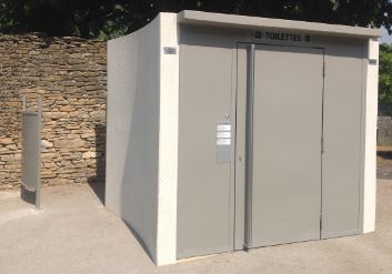 Toilette - réf. 2060 sans silhouette - cabine PMR avec local technique_0