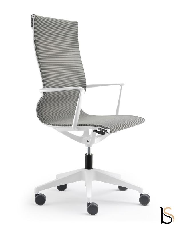Fauteuil blanc en résille Luma - Sokoa - Haut_0