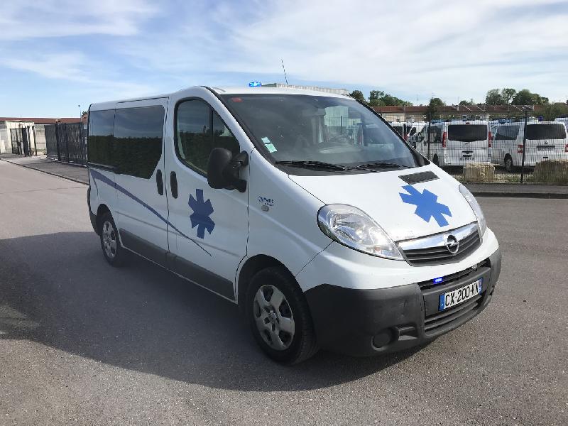 Ambulance opel vivaro l1h1 2013 217 000 km type a1 - occasion_0