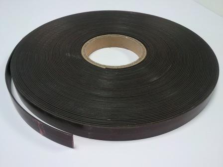 Ruban adhésif magnétique - 10 mm x 30 m - Force 80g/cm2 - 7 pôles_0