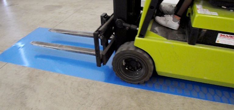 Tapis de décontamination XXL - bactéricide - CBS Medical SRL - 30 feuilles pelliculables - coloris bleu_0