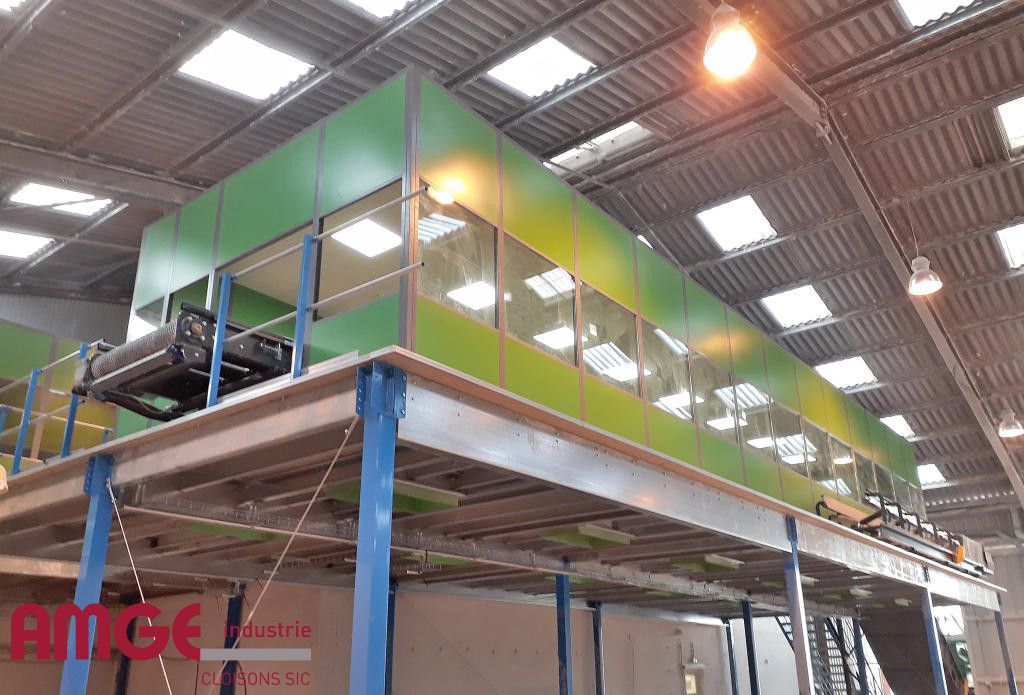 Cabine de tri avec cloison insonorisant modulaire et amovible, double paroi isolées en acier_0