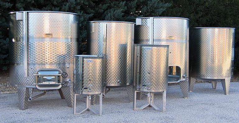 Cuves en acier inoxydable pour vin et huilerie Algor - Provenance italienne - Différents diamètres et capacités disponibles_0