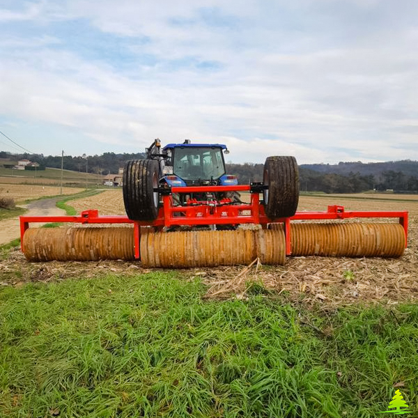 Rouleau quivogne 6 mètres repliable hydraulique_1