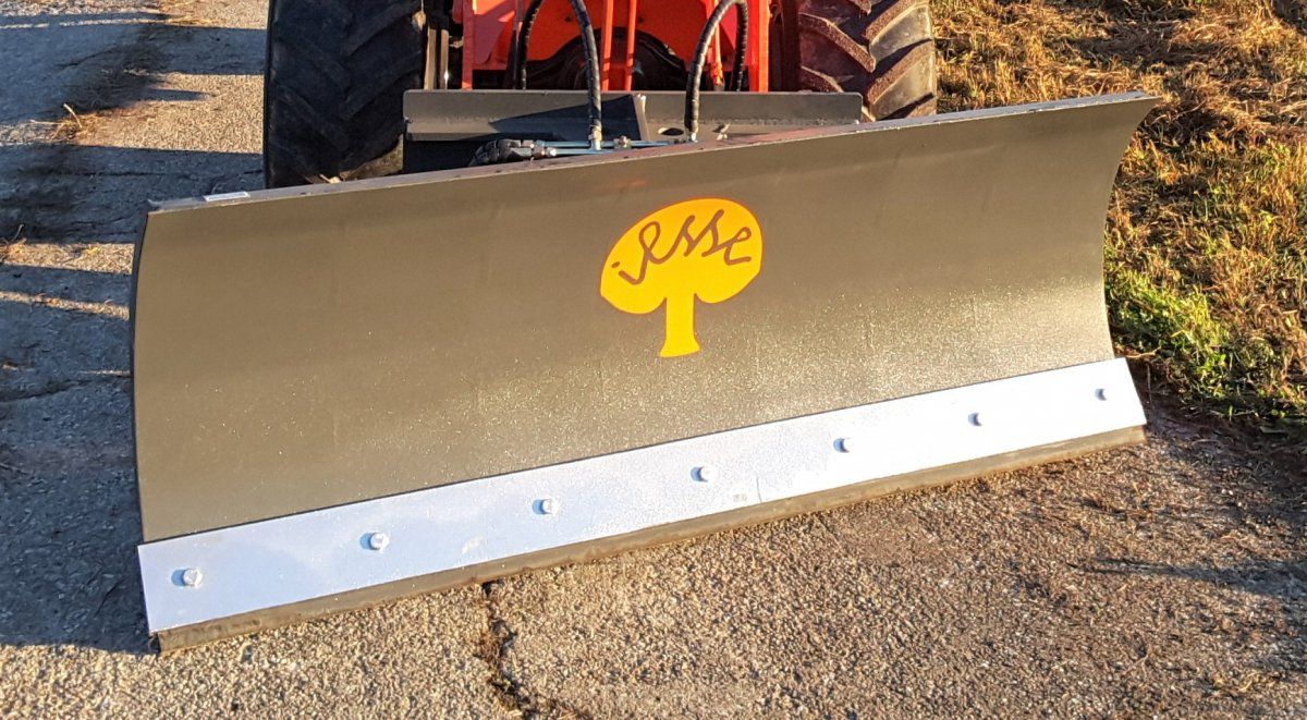 Lao39 - Lames à neige Iesse - largeur 1800 mm - lame orientable hydraulique avec bord en gomme_0