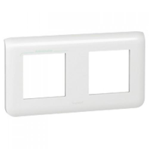 PLAQUE DE FINITION HORIZONTALE MOSAIC BLANCHE - 2X2 MODULES LEGRAND
