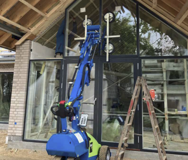 Robot de pose de vitrage en rez de chaussée et en intérieur disponible en location - Capacité 400kg - WINLET 28AXI04_0