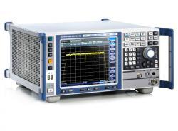 Analyseur de spectre rohde et schwarz fsv13_0