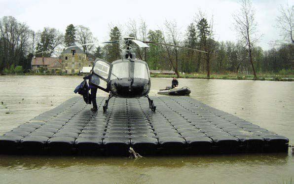 Cubi système - Ponton flottant modulable en polyéthylène HD, 68x68x40cm, portance 385kg/m²_0