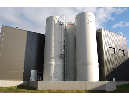 Silo industrie sur jupe porteuse - Silos ROUSSEAU jusqu'à 200m3 avec options personnalisées_0
