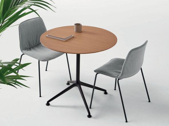 Table ronde en placage bois de chêne Lex Inclass_0