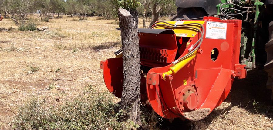 FPC - Rogneuse de souches - Crushingtech - Poids 1400 à 2300 kg - Broyeur forestier pour souches et racines_0