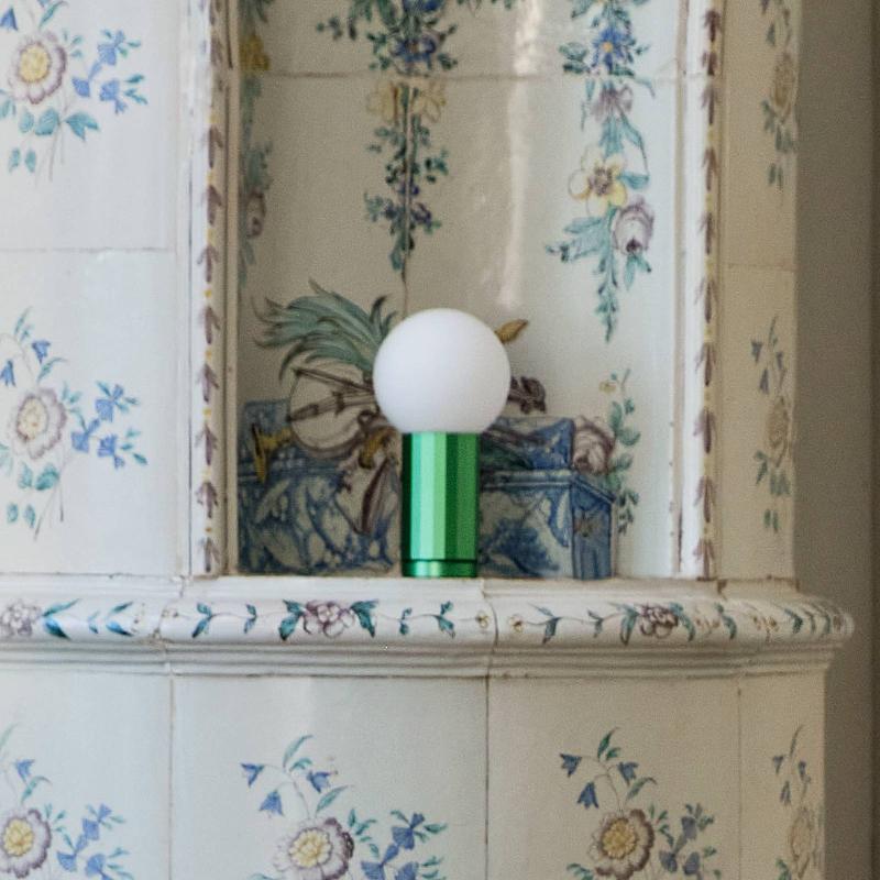 HAY TURN ON LAMPE À POSER LED DIMMABLE PIED VERT