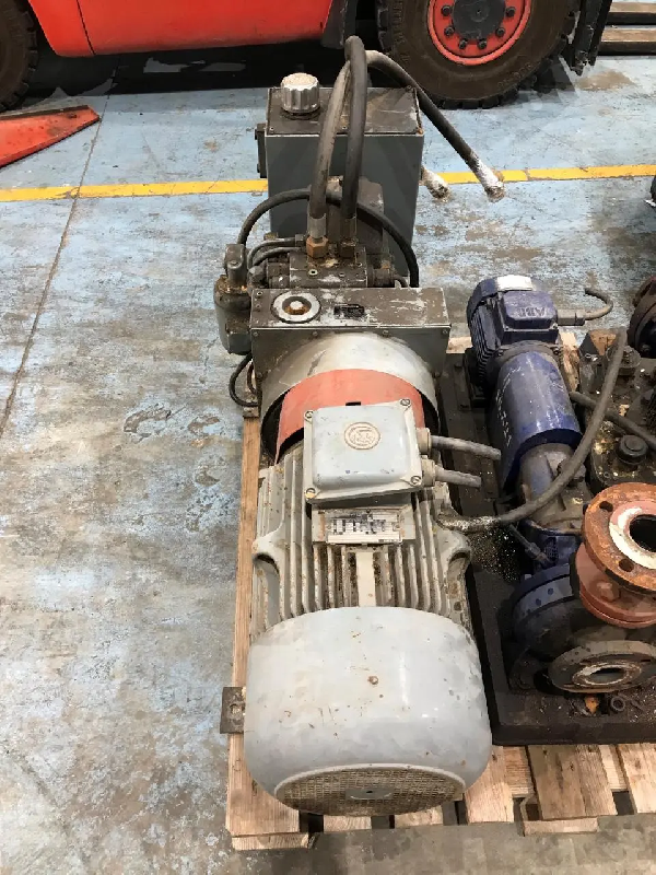 Pompe hydraulique hydromatik d'occasion - référence                        :                         c6241_0