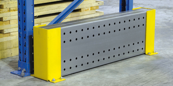 Système de protection latérale d'échelles en acier_0