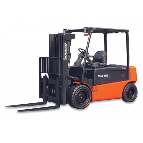 Chariot élévateur électrique Doosan B45X - Pro5 - capacité 4500 kg, moteur asynchrone, pneus pleins souples_0