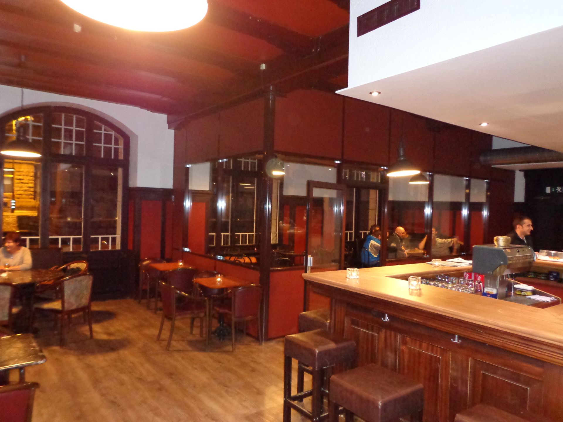 Espace fumeurs SmokeLand - fumoir sur mesure, design et efficacité_1