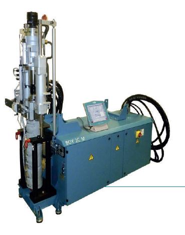 Micro presse à injection multi-composants, poids de l'unité d'injection : 400 kg - BOY 2C M_0