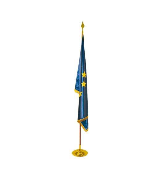 Drapeau de prestige en satin 97 x 150 cm - Plusieurs modèles disponibles - Hampe démontable avec lance dorée_0