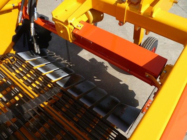 Arracheuse d'oignon à tranchants - Samon Machine avec bec équipé de tranchants et options personnalisables_1