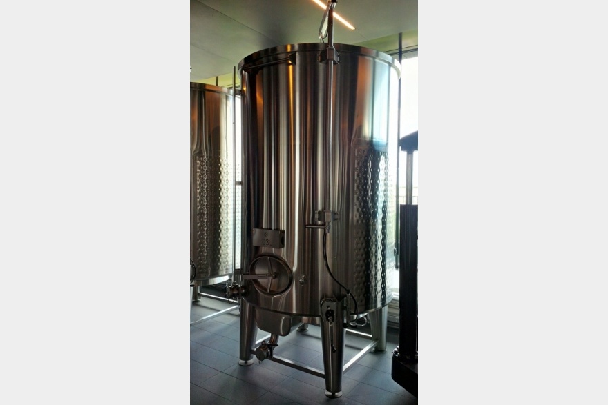 Cuves de vinification en acier inoxydable - garde-vin - capacités variables - option isotherme et agitateur_0