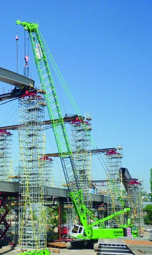 3300 série E - Grue treillis - 125 t - 93 m - 186 kW_0