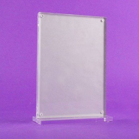 Fb1207 - porte-visuel de comptoir - Faberplast - A6 (10,5 x 14,8 cm) - Vertical en plexiglas avec aimants_0