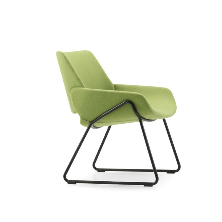 Monk fauteuil luge métal - siège contreplaqué avec mousse à froid et revêtement textile_0