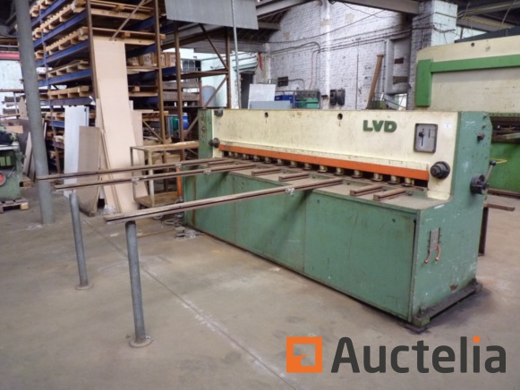 Cisaille guillotine LVD MV 25/4_0