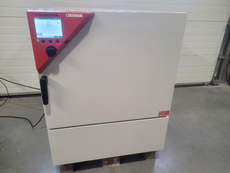 Incubateur / étuve réfrigéré BINDER KB-115 avec convection forcée 100°C_0