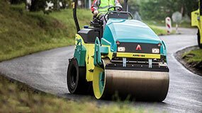 Rouleau tandem Ammann ARX 45 K - largeur tambour 1380 mm - poids opérationnel 4325 kg_0