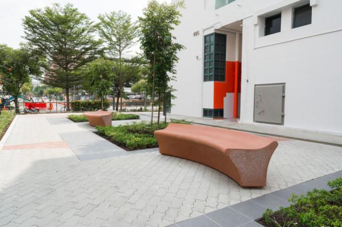 Banc en béton Ona - modulaire avec pièces droites, concaves et convexes_0