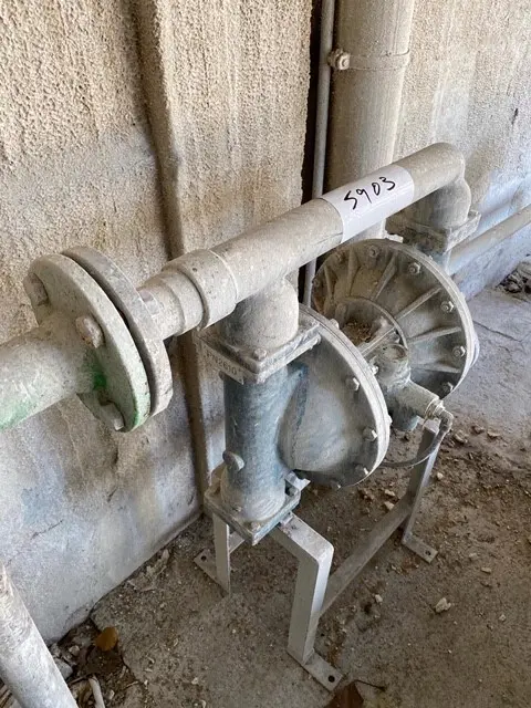 Pompe à membrane blagdon d'occasion_0