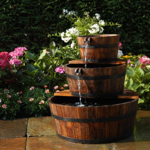 FONTAINE DE JARDIN EN FORME DE TONNEAU EN BOIS EDINBURGH