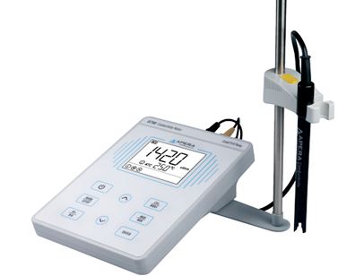 Conductimètre de paillasse - électrodes avec sonde de température - calibrage en 3 points - gamme étendue et stockage de données_0