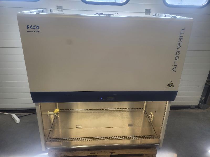 Poste de sécurité microbiologique PSM / ESCO AIRSTREAM AC2-4S1 1,2 m_0