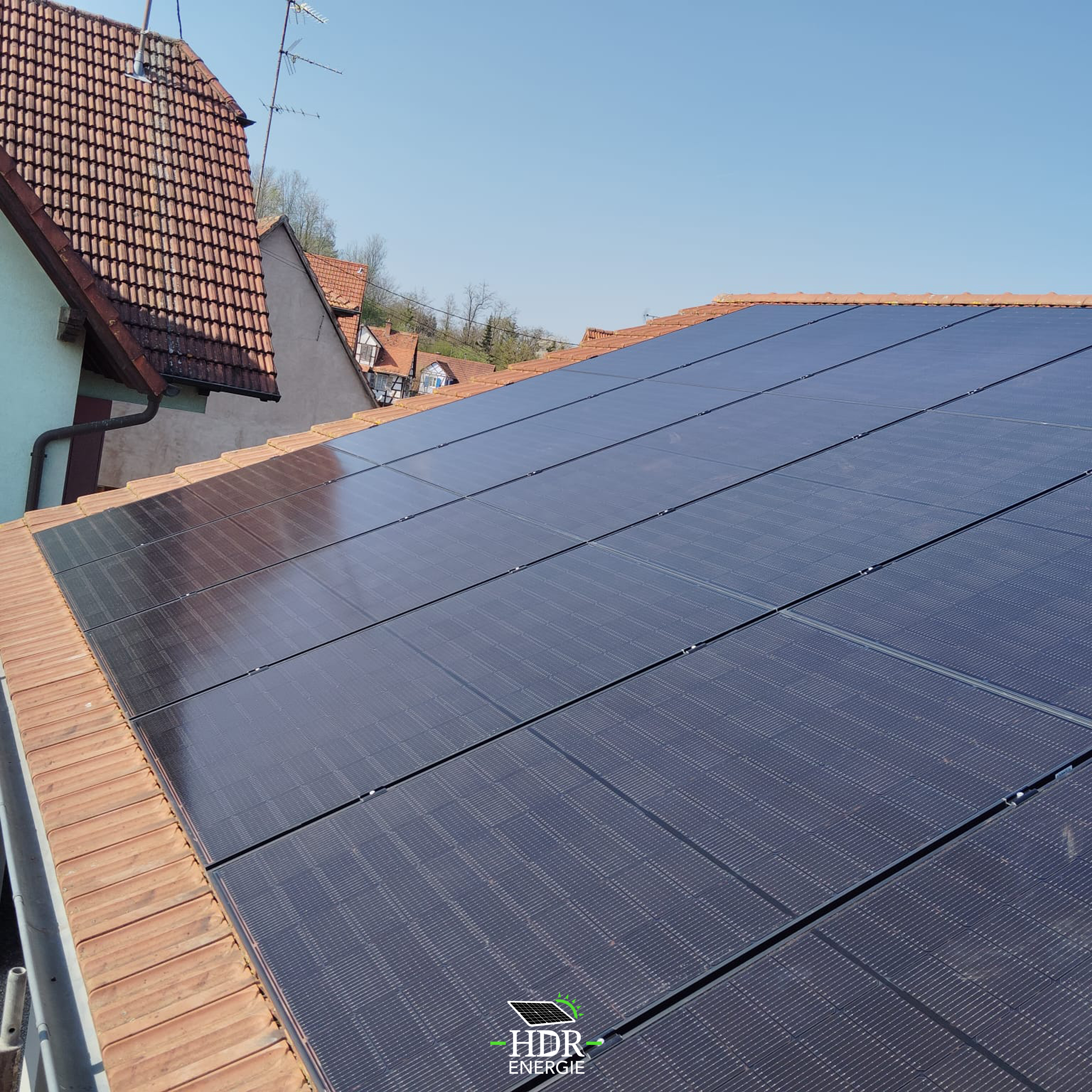 Panneau photovoltaïque sur toiture - 9.3 kWc_0