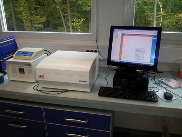 Analyse par spectrophotometrie uv de fusion thermique adn-proteines_0