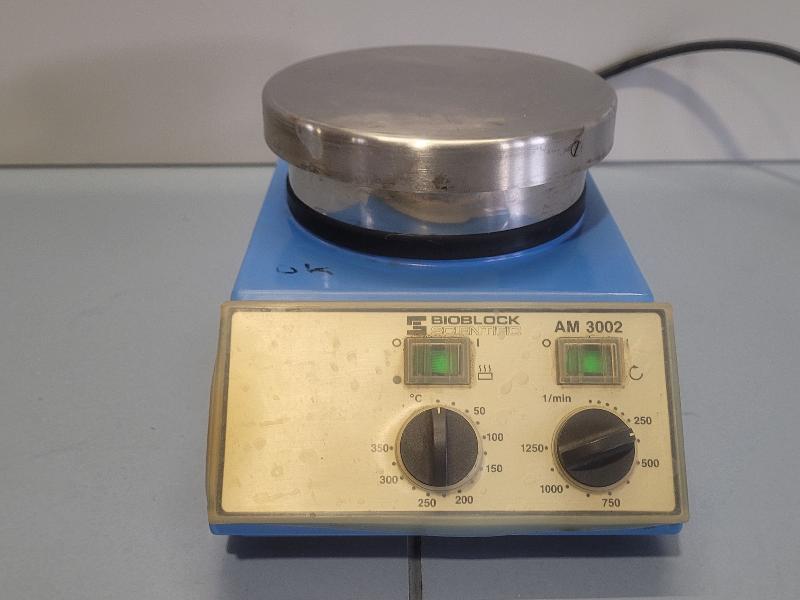 Agitateur magnétique chauffant heidolph bioblock scientific 94390 am 3002_0
