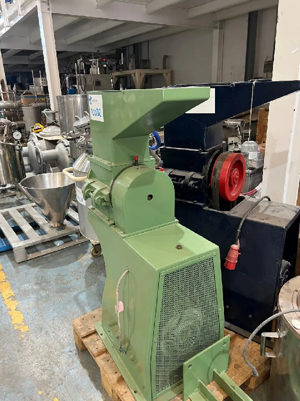 Broyeur à lame semelle mateu d'occasion - référence : c10088_0