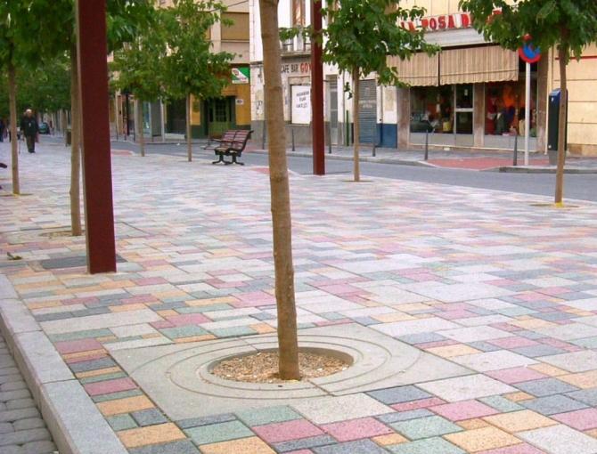 ENTOURAGE D'ARBRE EN BÉTON DESIGN - VIA LACTEA_0