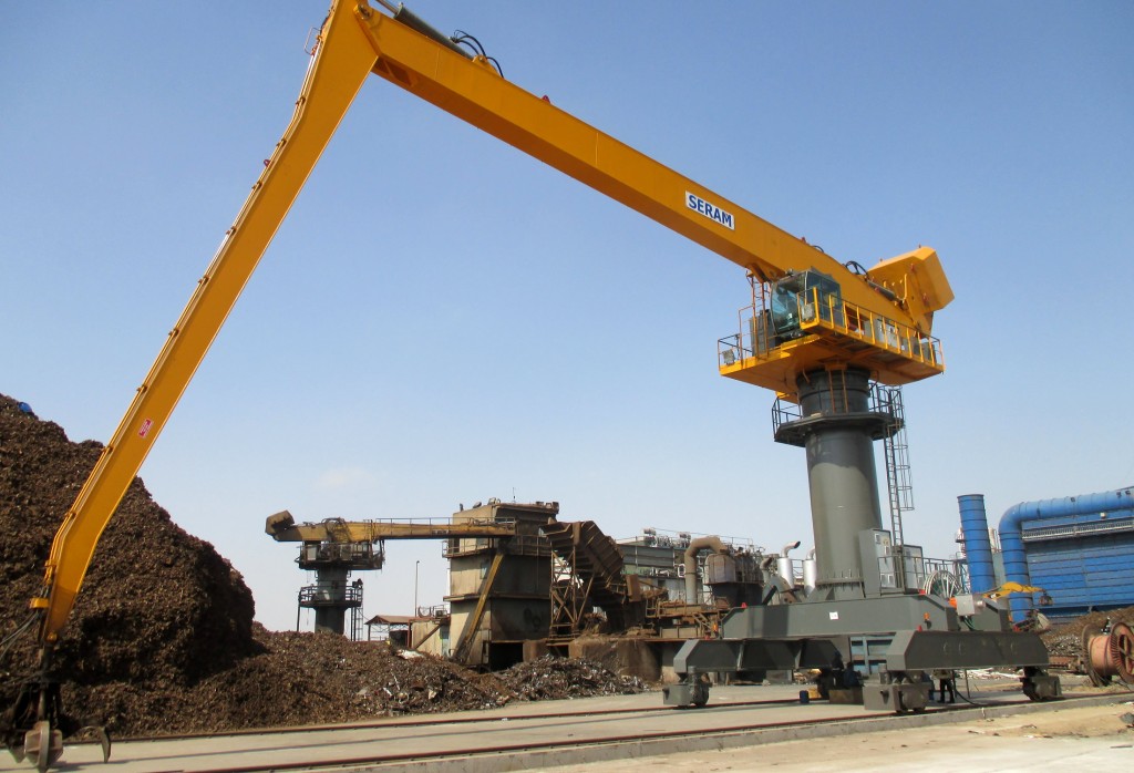 Grue portuaire Seram S150 - Équilibrée - 5T à 30m - Portée jusqu'à 35m_0