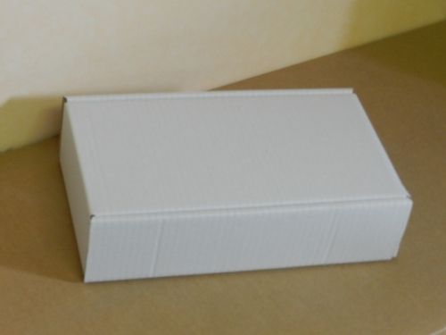 Dstk-coffret2b - boîte cadeau blanche - pour 2 bouteilles - 155x295x80_0