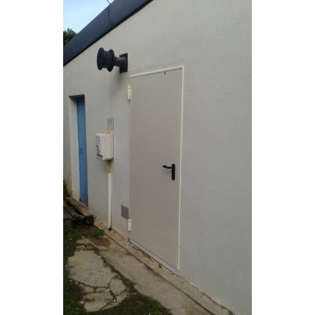 Porte coupe-feu en aluminium sur-mesure - barre anti-panique - isolation thermique et phonique - normes sécurité incendie_0