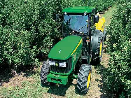 Tracteurs spéciale viticole et fruitier - John Deere série 5015 F et V - 55 à 88 CH_0