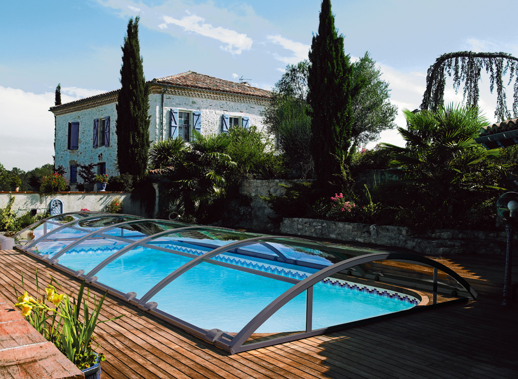 Abri piscine bas Cristal - amovible, motorisé, en aluminium et polycarbonate transparent incassable_0