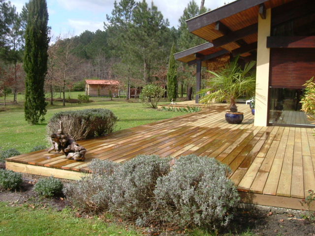 Lames de terrasse ou caillebotis en pin maritime des Landes - larges, étroites, lisses ou striées - traitement autoclave classe 4_0
