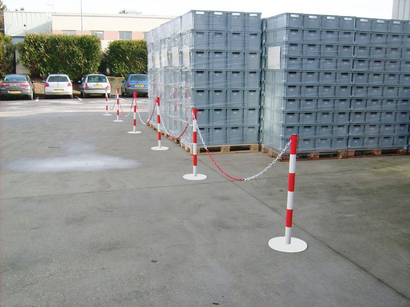 Ppkm6 - barrière à chaîne poteaux métalique - signals - l 15 m_0