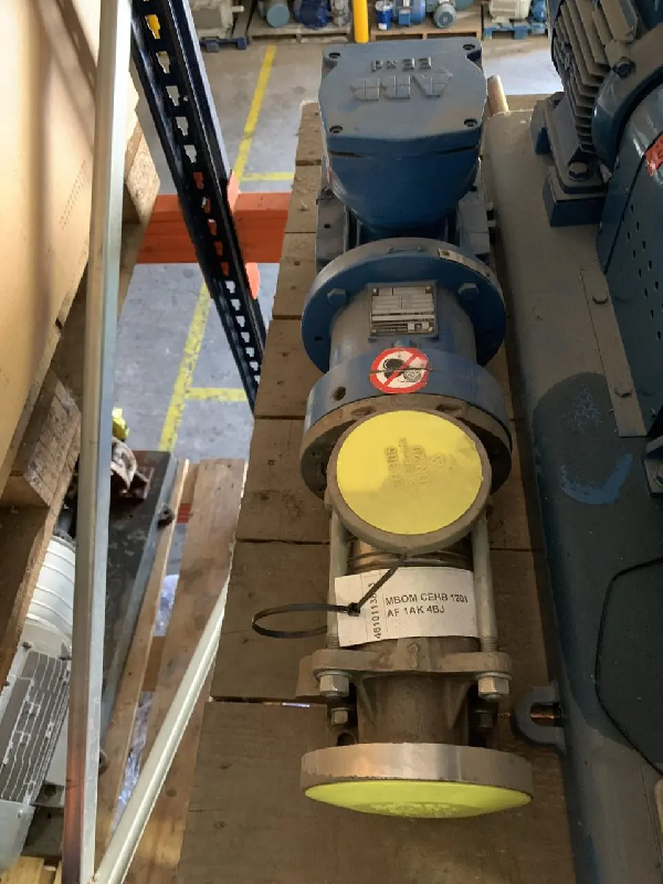 Pompe centrifuge auto-amorçante à canal latéral sterling sihi cehb 1201 af1ak4 d'occasion - référence                        :                         c9299_0