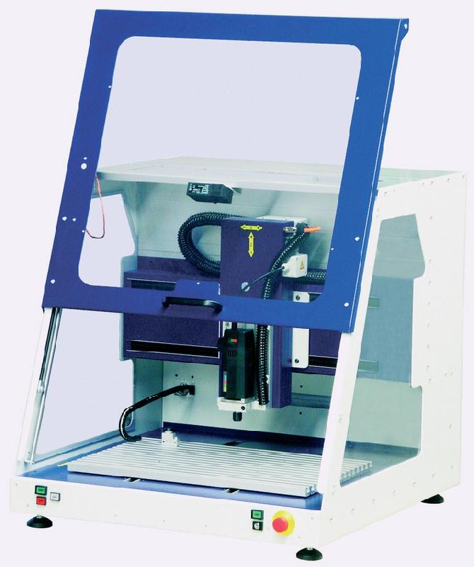 MACHINE COMPACTE POUR L'USINAGE 3D (FORMAT A3)